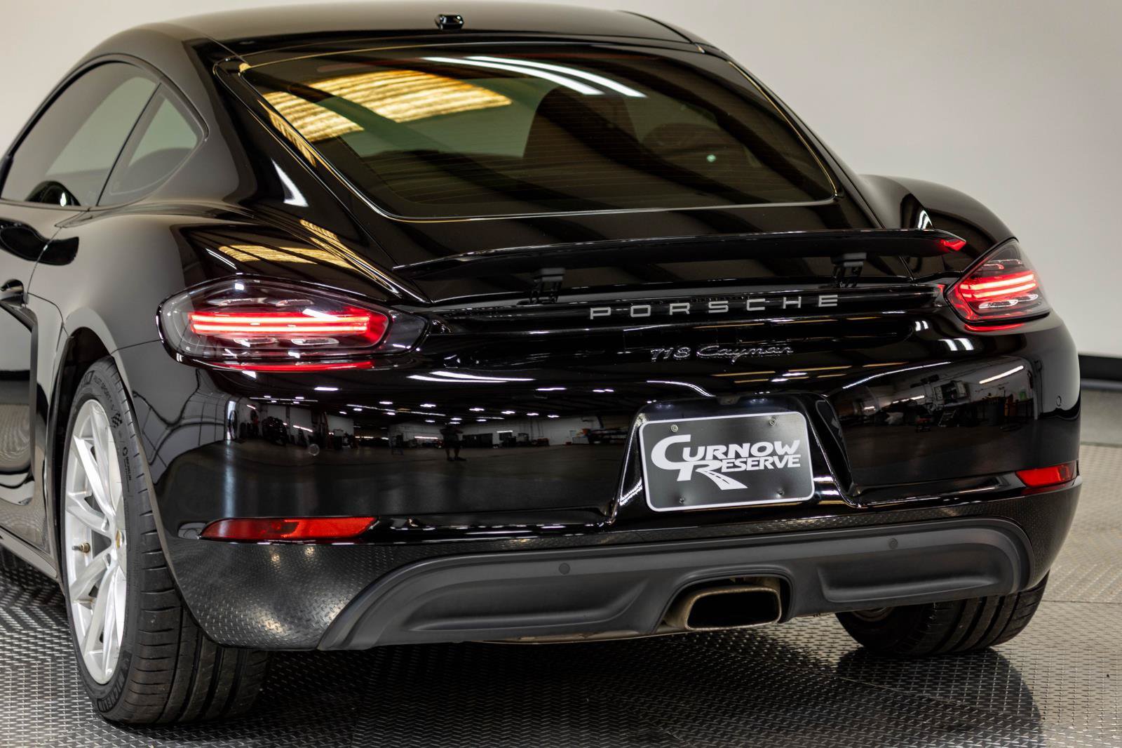 Used 2018 Porsche 718 Cayman RWD image 30