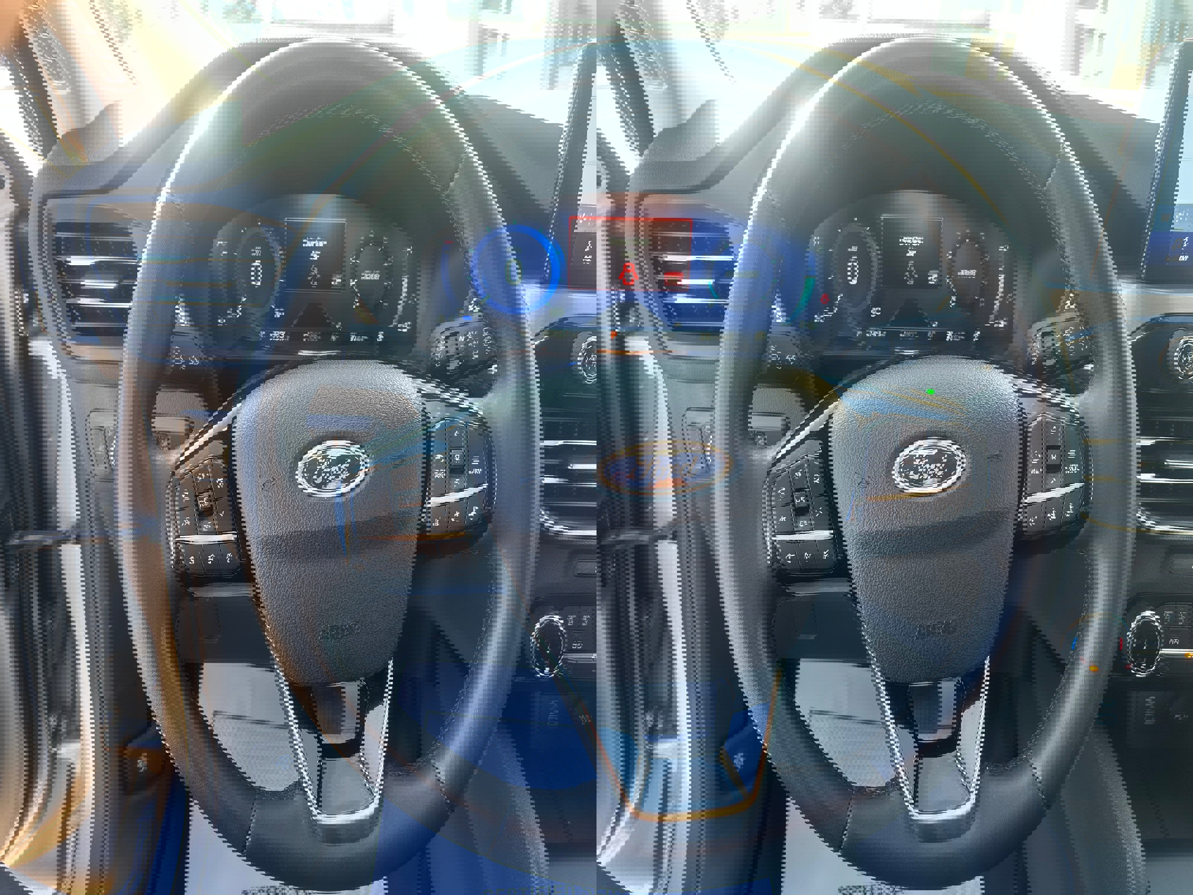 Used 2022 Ford Escape Titanium w/ Class II Trailer Tow Package image 19