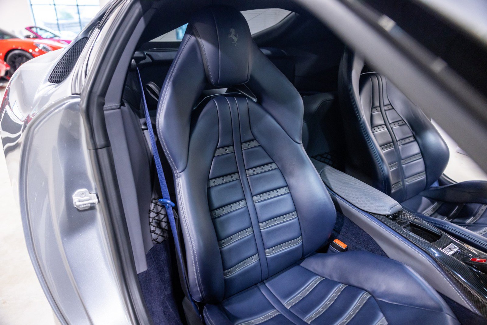 Used 2019 Ferrari 812 Superfast RWD image 27