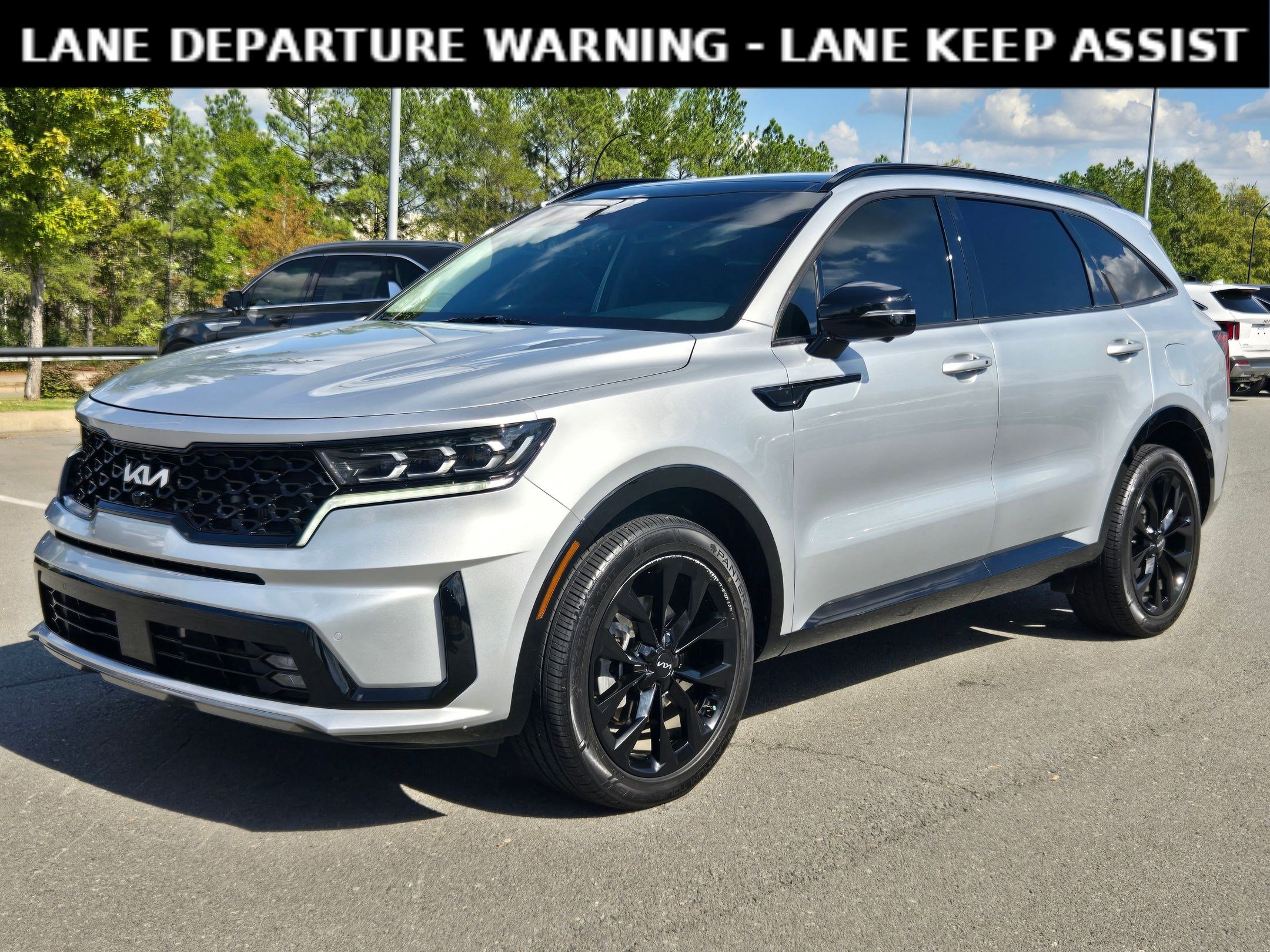 Used 2022 Kia Sorento SX image 3