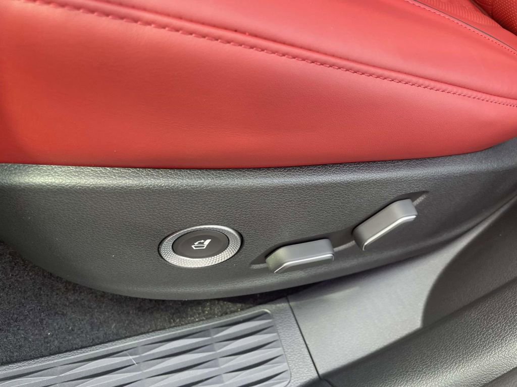 New 2026 Genesis GV80 3.5T image 24