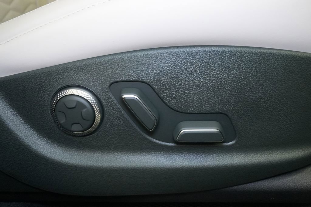 New 2026 Genesis GV80 3.5T e-SC image 35