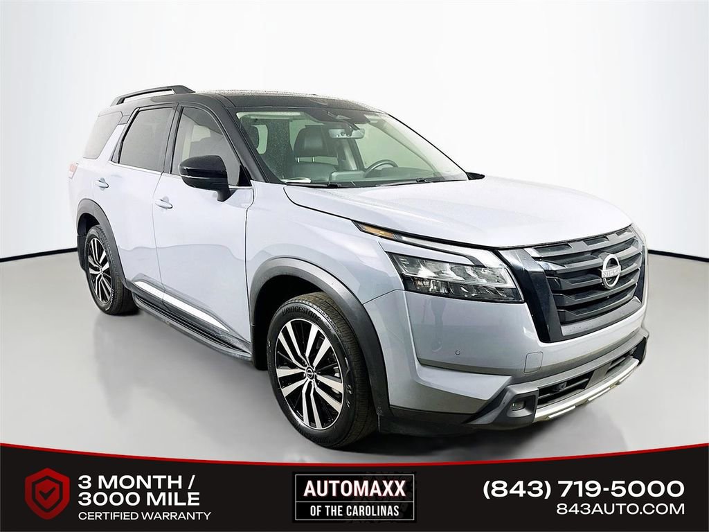 Used 2023 Nissan Pathfinder Platinum w/ Lighting Package (N93) FWD image 1