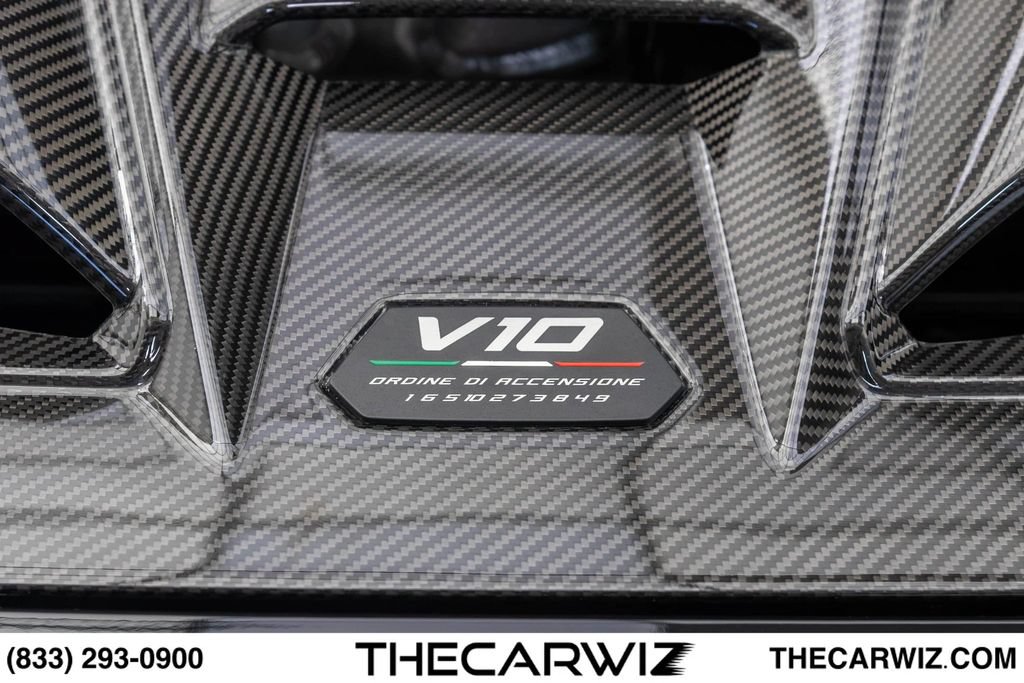 Used 2024 Lamborghini Huracan Tecnica RWD image 33