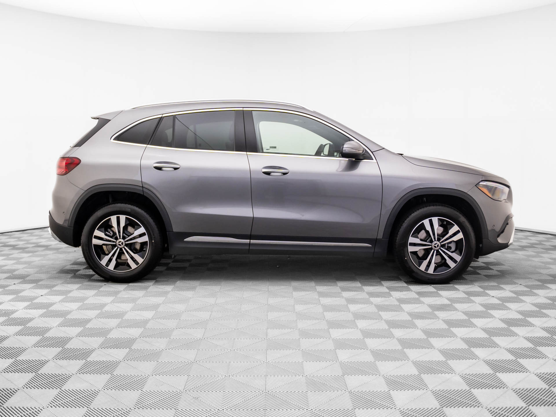 New 2026 Mercedes-Benz GLA 250 4MATIC image 6
