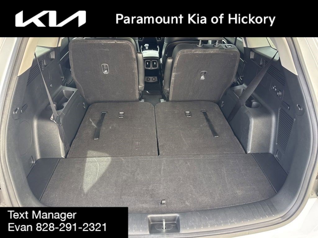 Used 2022 Kia Sorento EX image 13