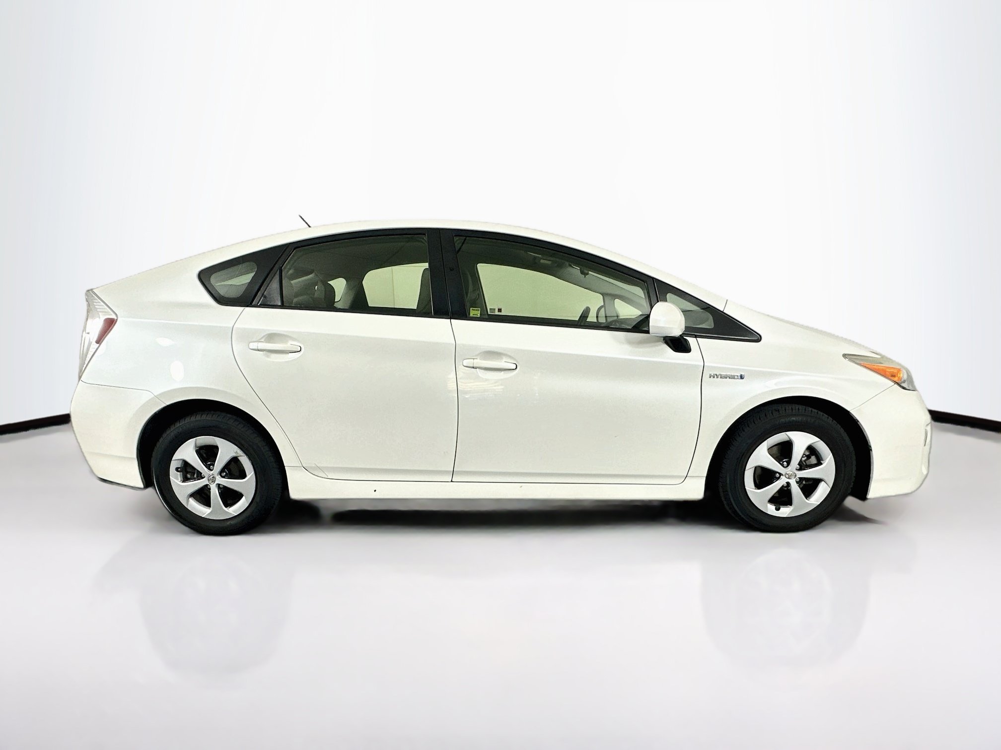 Used 2015 Toyota Prius Two FWD image 10