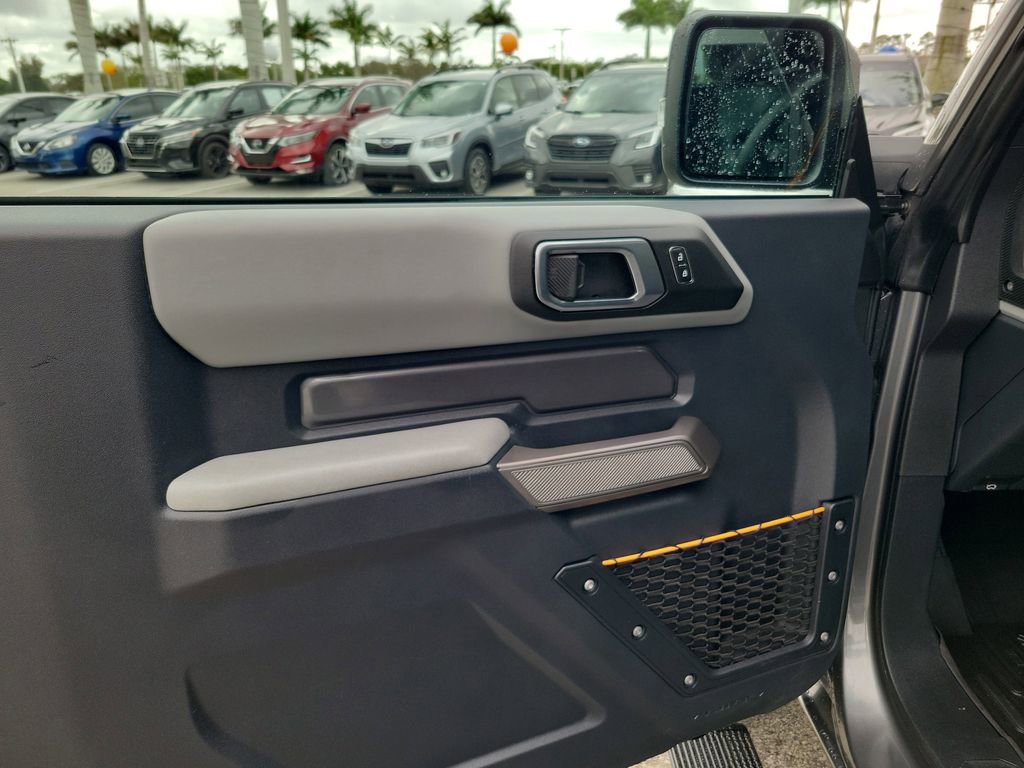 Used 2022 Ford Bronco Badlands image 20