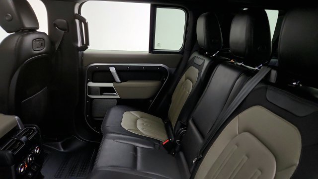 Used 2022 Land Rover Defender 110 X-Dynamic SE AWD/4WD image 45
