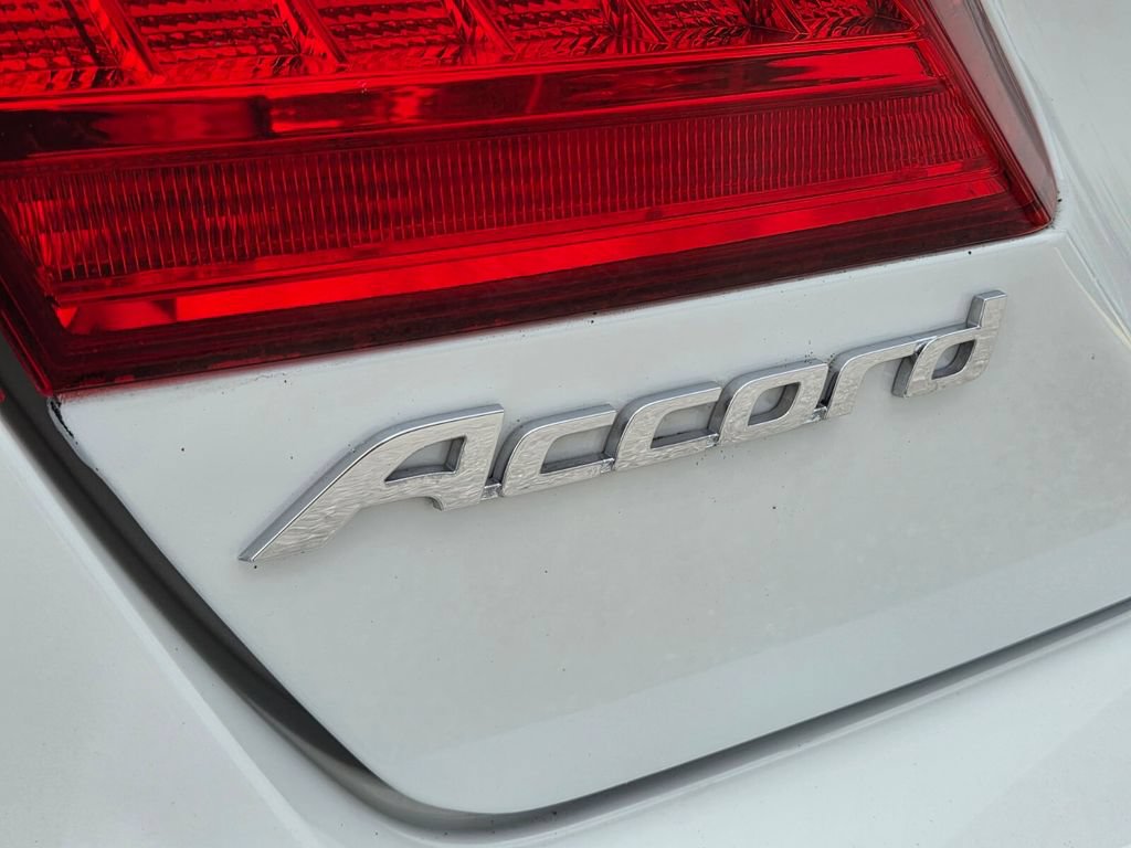 Used 2014 Honda Accord EX-L image 16