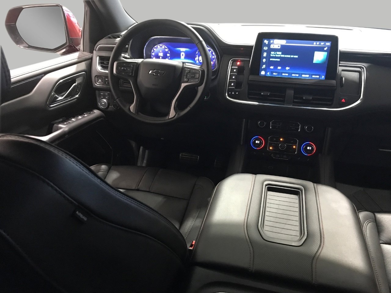 Used 2023 Chevrolet Tahoe RST w/ RST Performance Edition AWD/4WD image 6