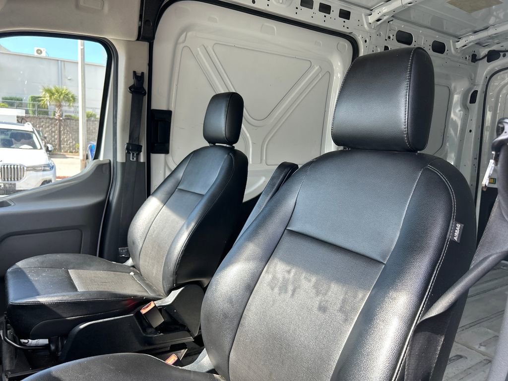 Used 2023 Ford Transit 250 Medium Roof RWD image 12