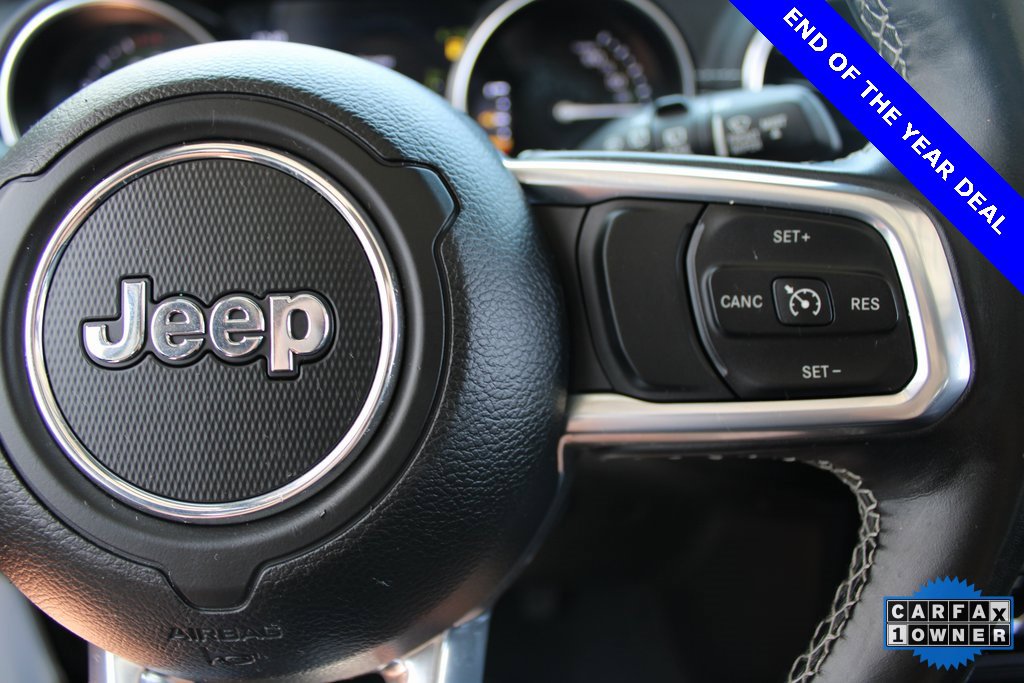 Used 2022 Jeep Wrangler Unlimited Sahara w/ Cold Weather Group image 13