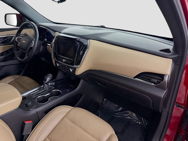 Used 2023 Chevrolet Traverse Premier AWD/4WD image 31