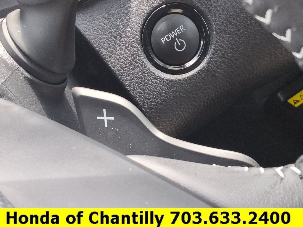 Used 2026 Toyota Camry SE FWD image 17