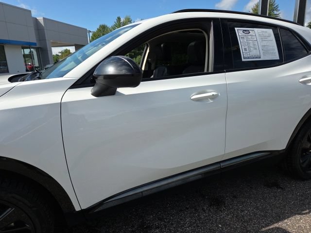 Used 2021 Buick Envision Essence w/ Sport Touring Package AWD/4WD image 36