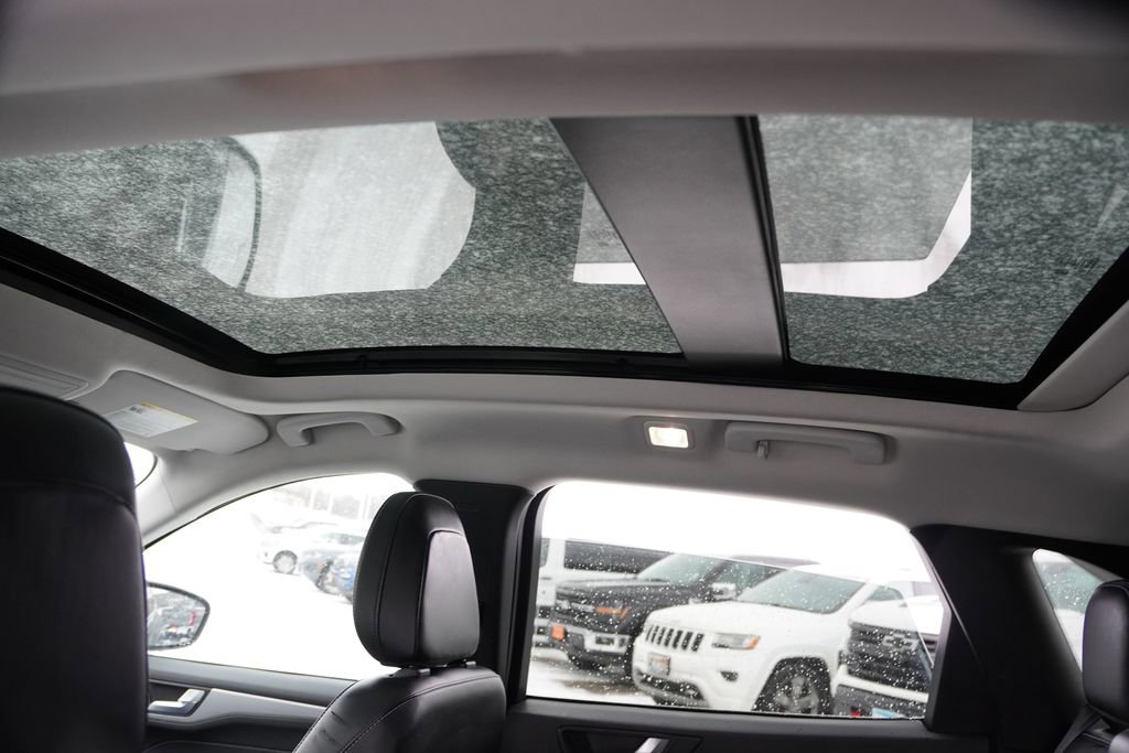 Certified 2023 Ford Escape Platinum image 23