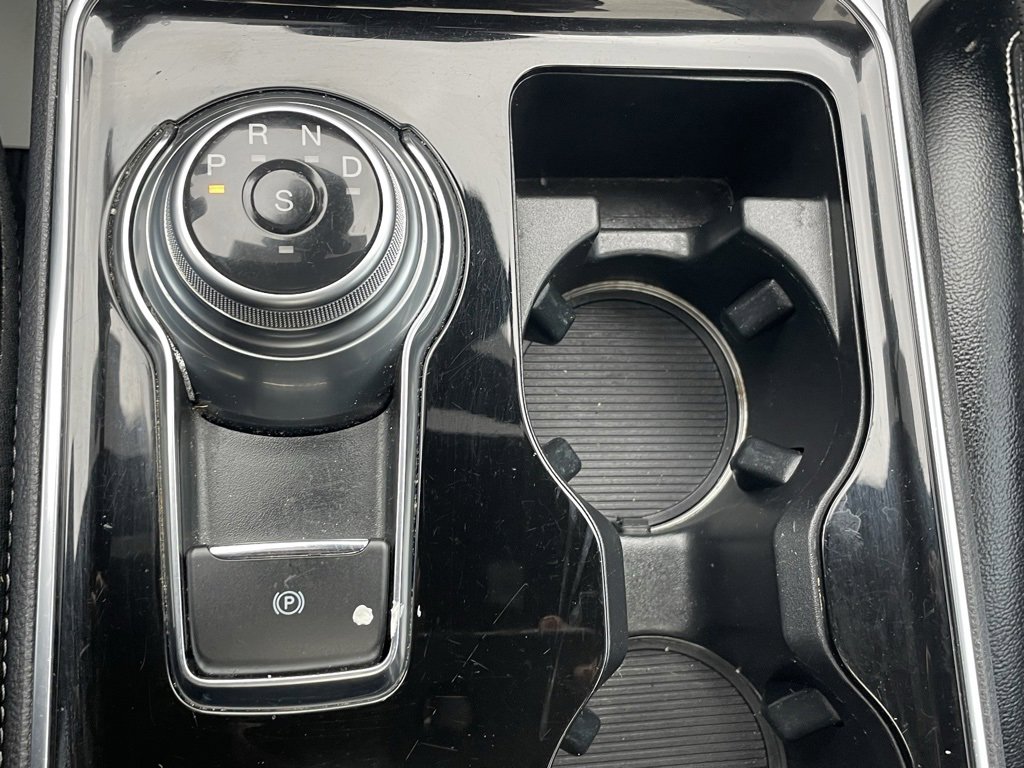 Used 2020 Ford Edge ST w/ Cold Weather Package image 37