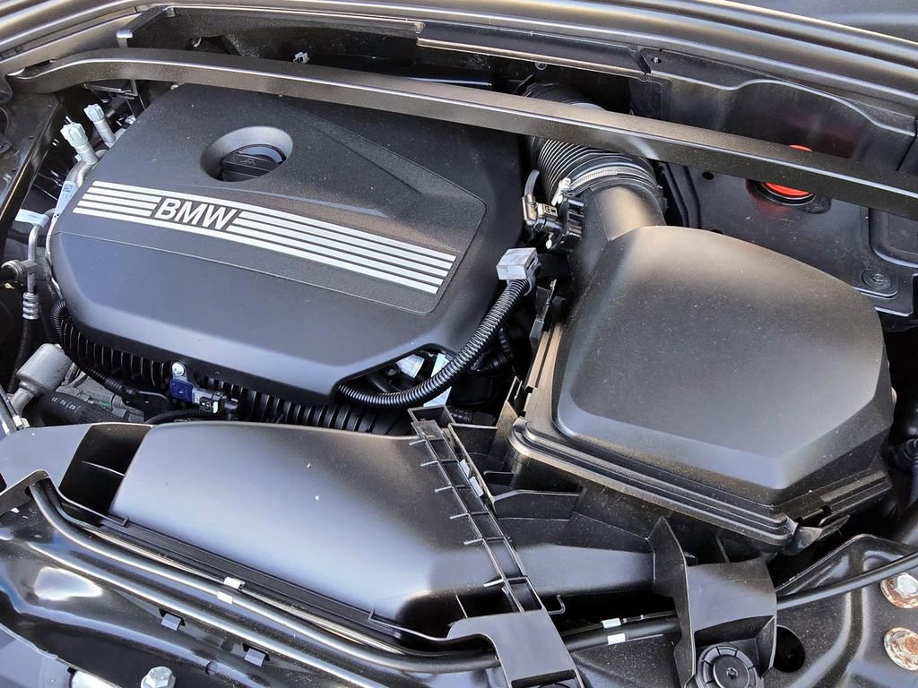 Used 2023 BMW X1 xDrive28i image 12