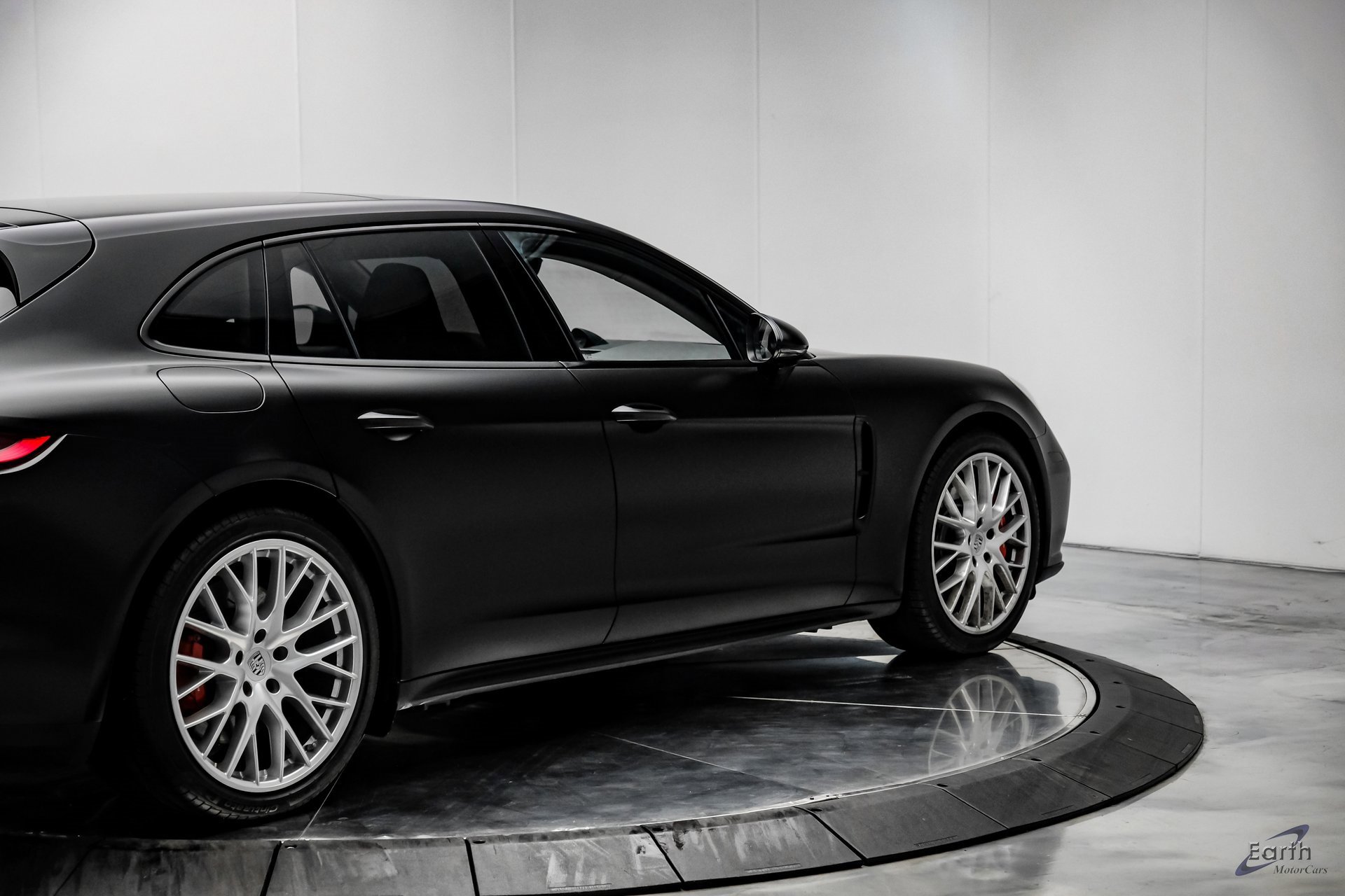 Used 2018 Porsche Panamera Turbo Sport Turismo image 15