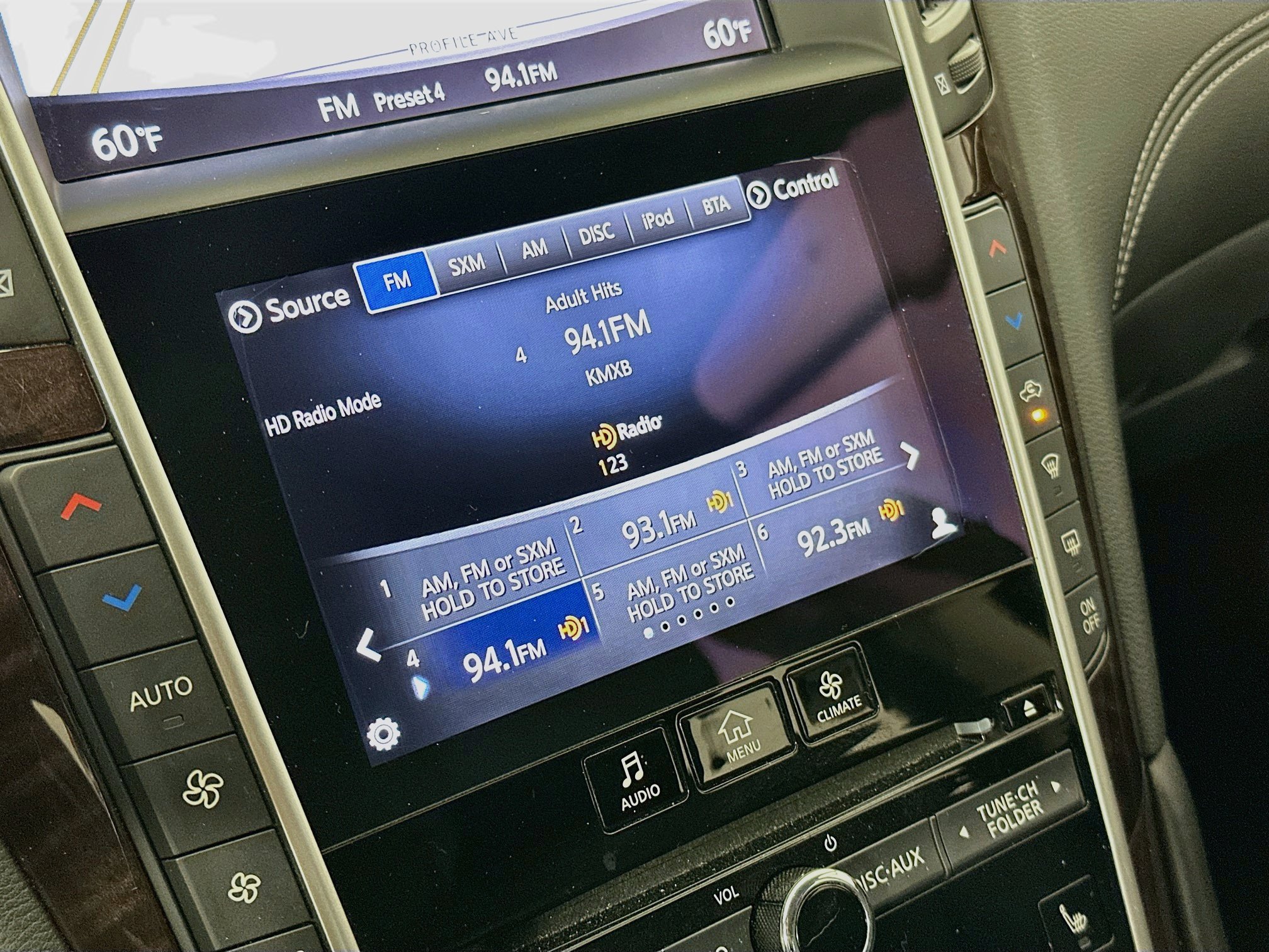 Used 2018 INFINITI Q50 Luxe w/ Essential Package (3.0T Luxe) RWD image 21