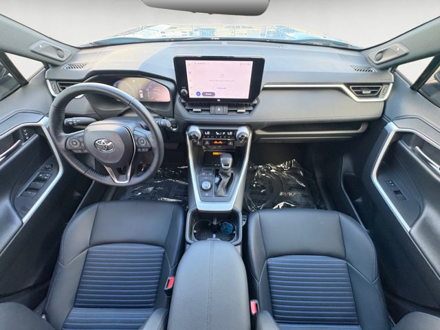 Used 2025 Toyota RAV4 XSE w/ Advanced Technology Package AWD/4WD image 14