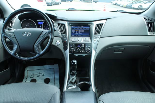 Used 2013 Hyundai Sonata Limited FWD image 16