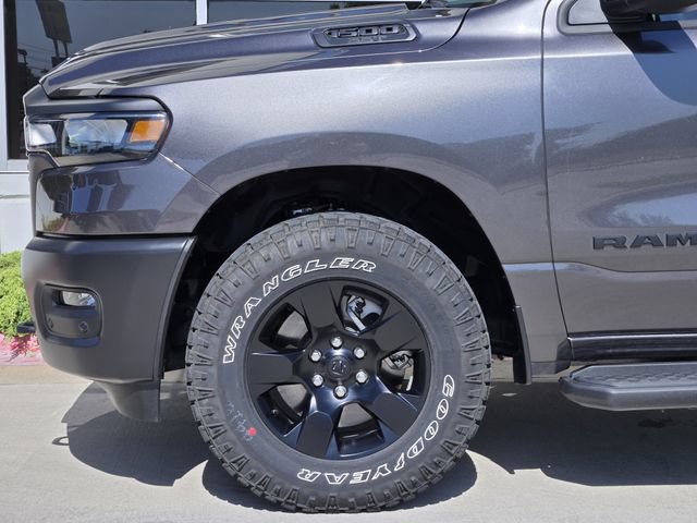 Used 2025 RAM 1500 Warlock AWD/4WD image 8
