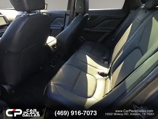 Used 2019 Jaguar F-PACE Premium image 14