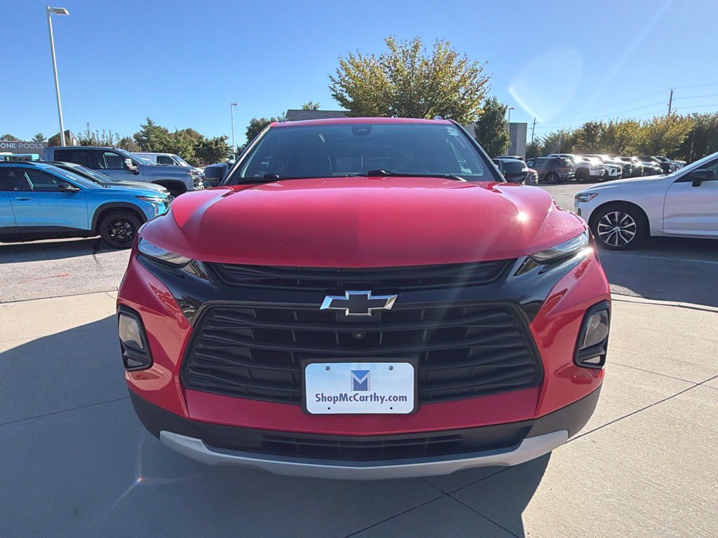 Used 2021 Chevrolet Blazer LT w/ Sound & Technology Package FWD image 3