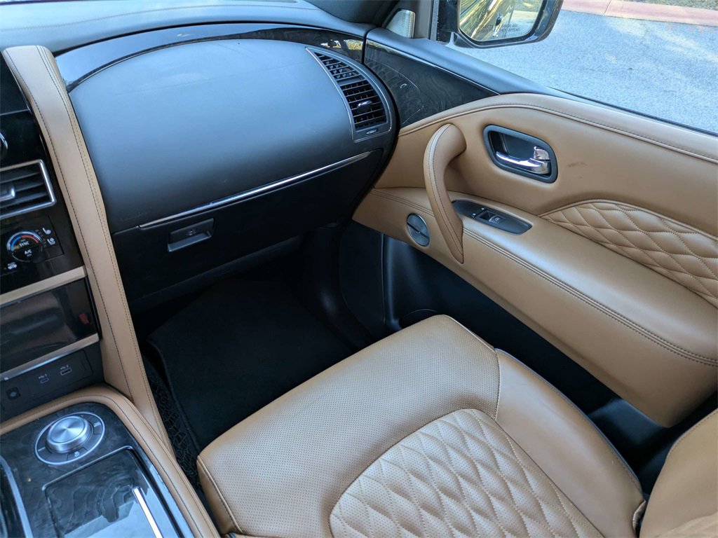 Used 2024 INFINITI QX80 Sensory image 18