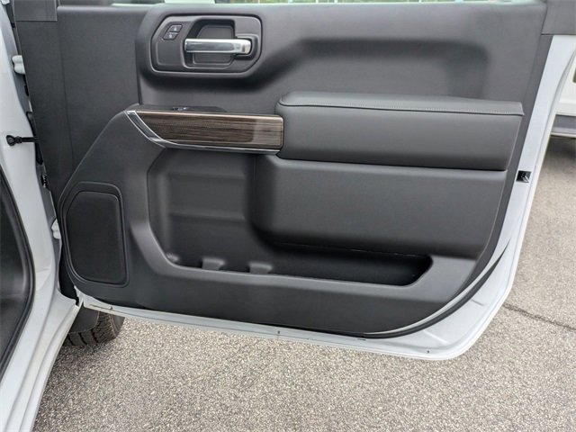New 2025 Chevrolet Silverado 2500 LT w/ Convenience Package image 28