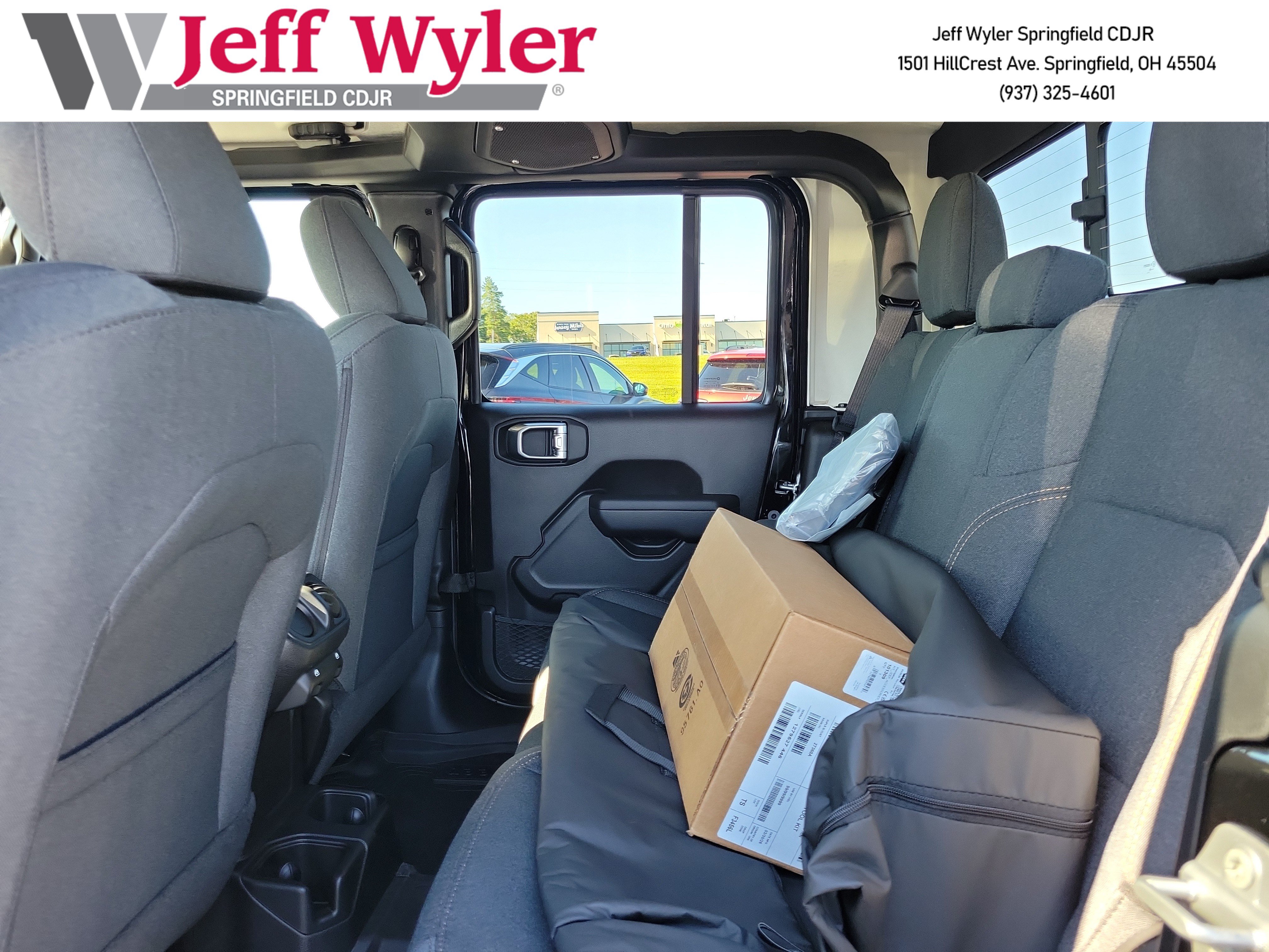 New 2026 Jeep Gladiator Sport AWD/4WD image 16