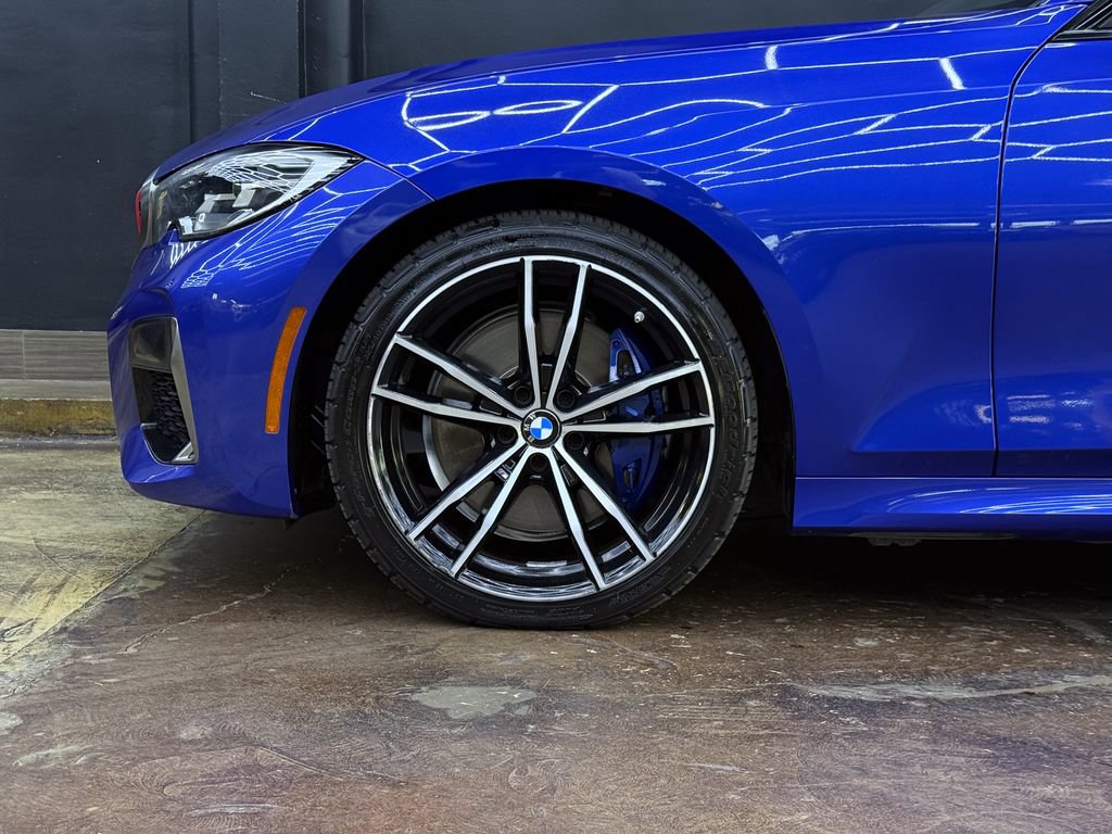 Used 2020 BMW M340i RWD image 4