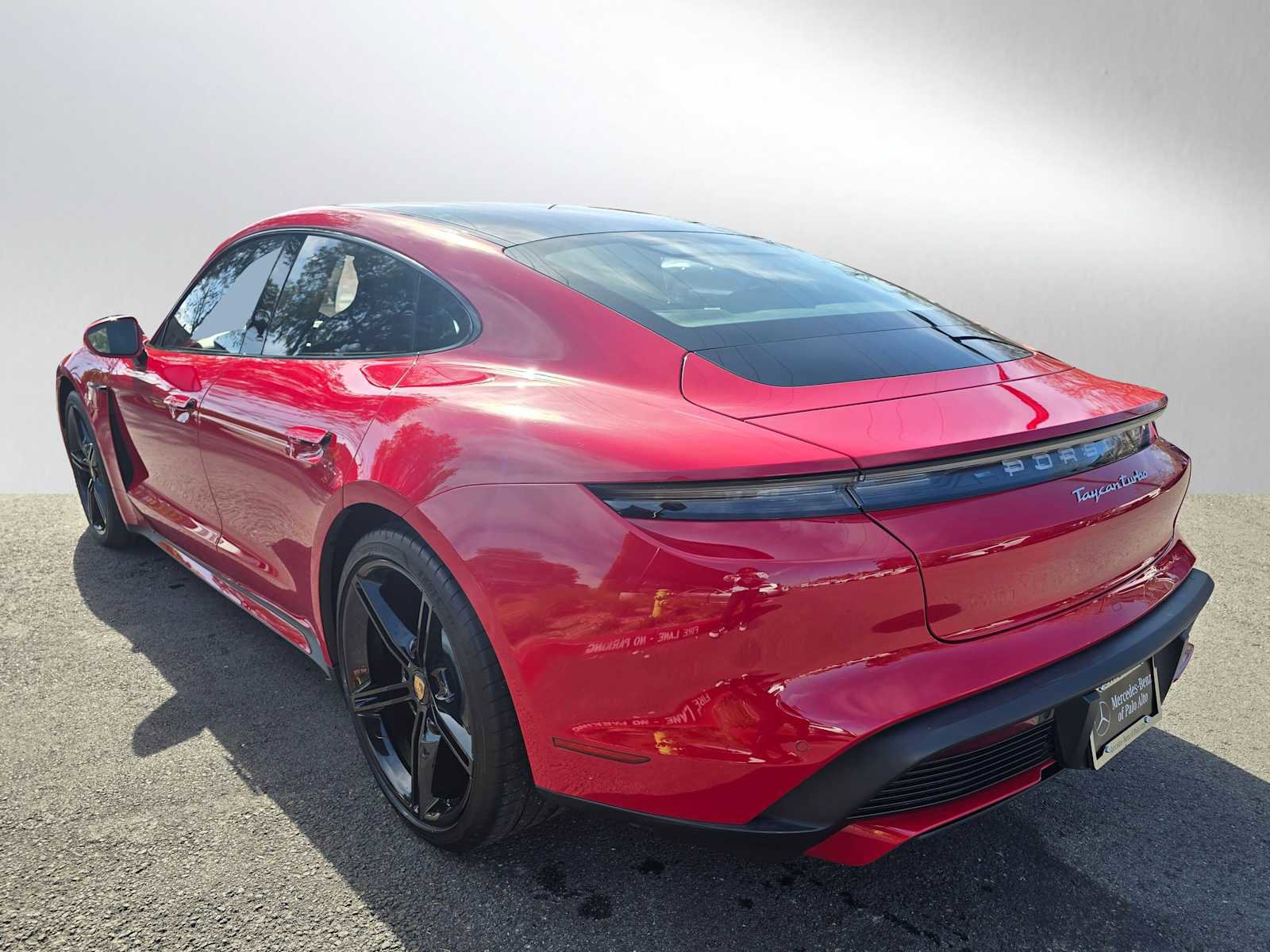 Used 2024 Porsche Taycan Turbo image 5