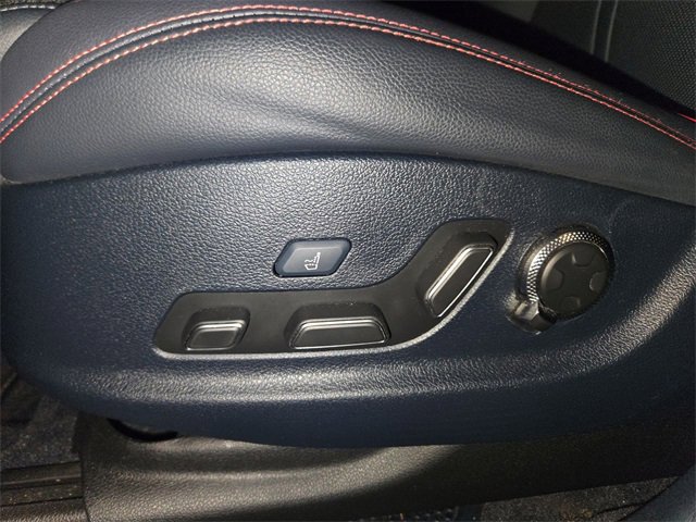 Used 2023 Genesis GV70 2.5T w/ Sport Prestige Package image 12