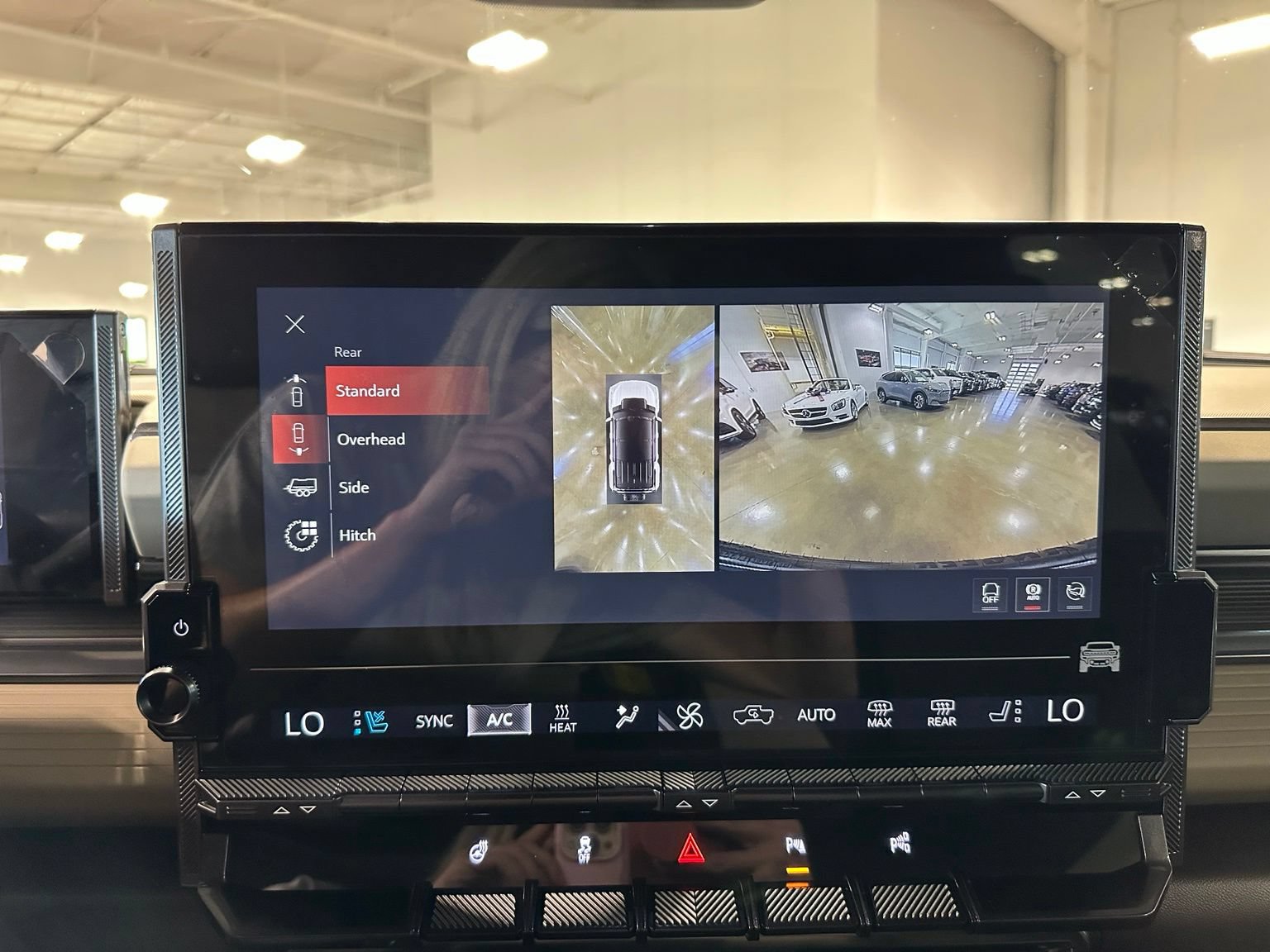 Used 2026 GMC Hummer EV SUV AWD/4WD image 31