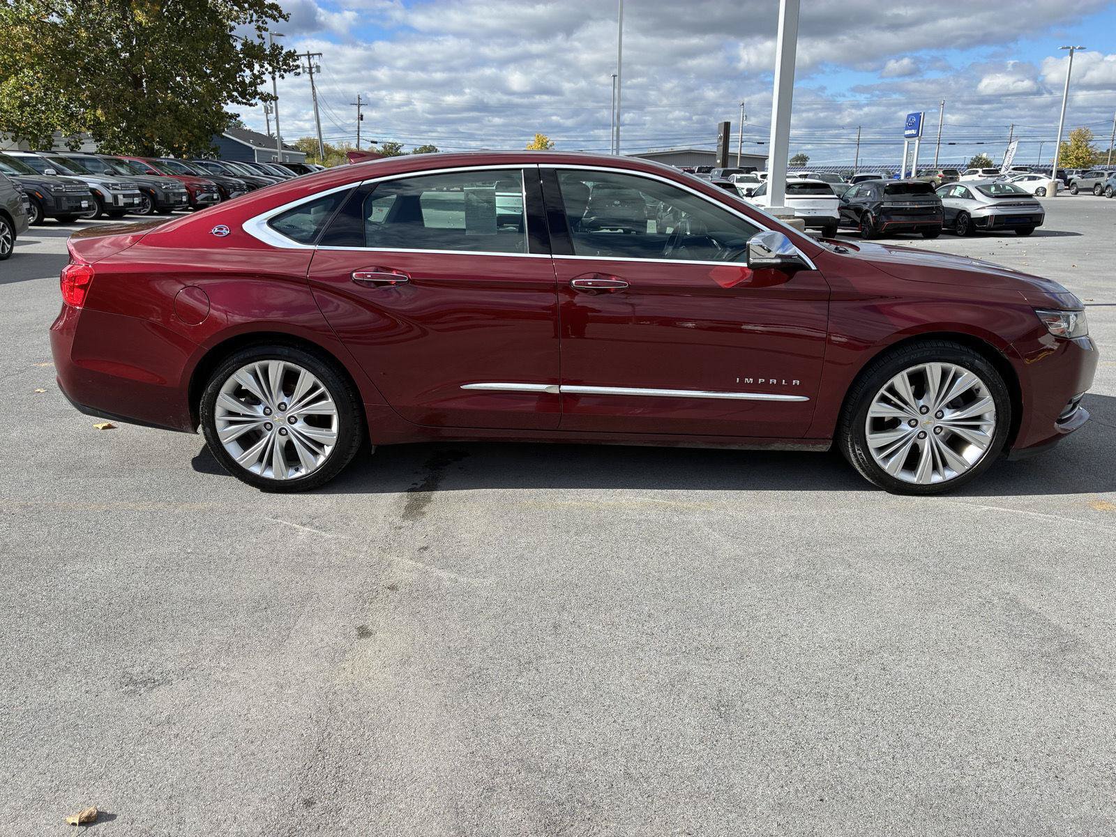 Used 2016 Chevrolet Impala LTZ w/ Enhanced Convenience Package FWD image 8