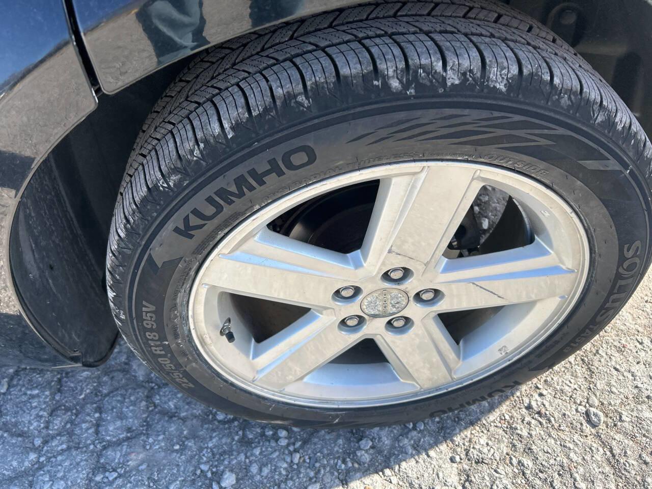 Used 2013 Dodge Avenger SE FWD image 12