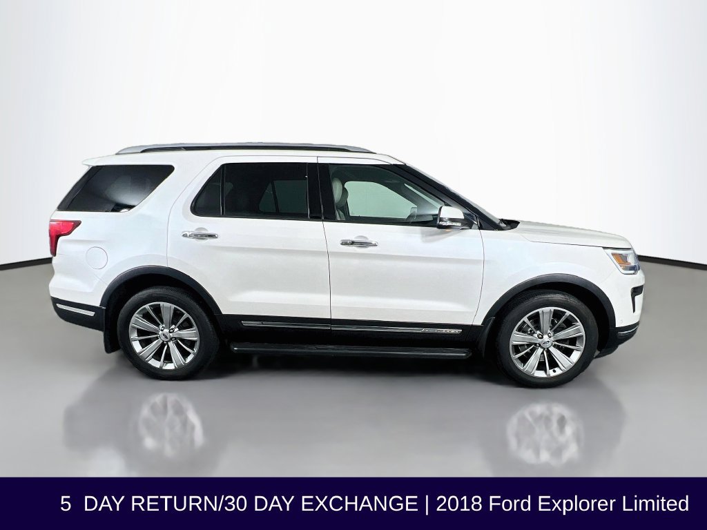 Used 2018 Ford Explorer Limited w/ Equipment Group 301A AWD/4WD image 9