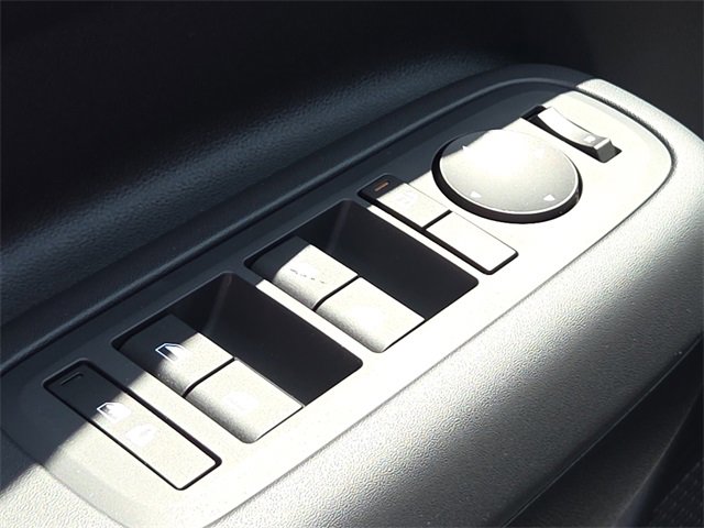 New 2026 Hyundai Santa Fe SE image 17