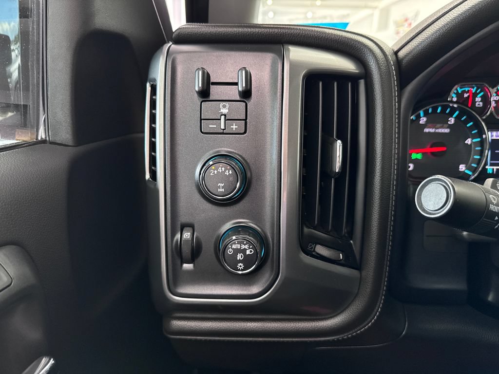 Certified 2019 Chevrolet Silverado 2500 LTZ w/ Duramax Plus Package AWD/4WD image 24