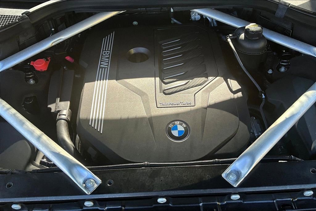Used 2020 BMW X7 xDrive40i image 31
