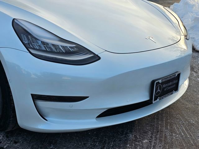 Used 2021 Tesla Model 3 Standard Range Plus image 3