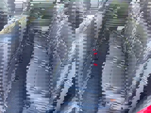 Certified 2025 Nissan Pathfinder SL w/ Black Appearance Package image 13