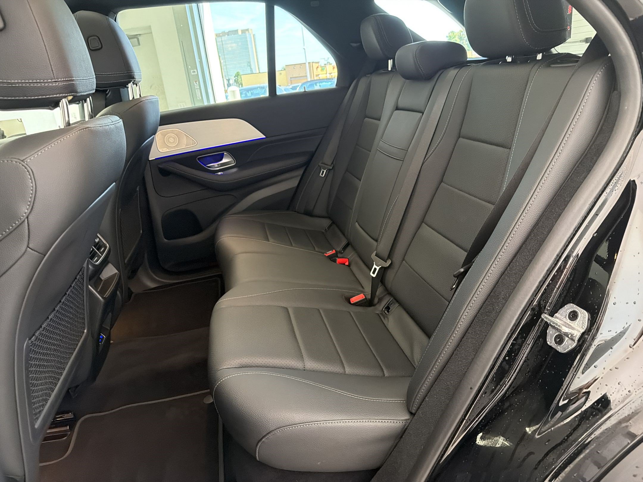 Used 2025 Mercedes-Benz GLE 350 4MATIC image 23