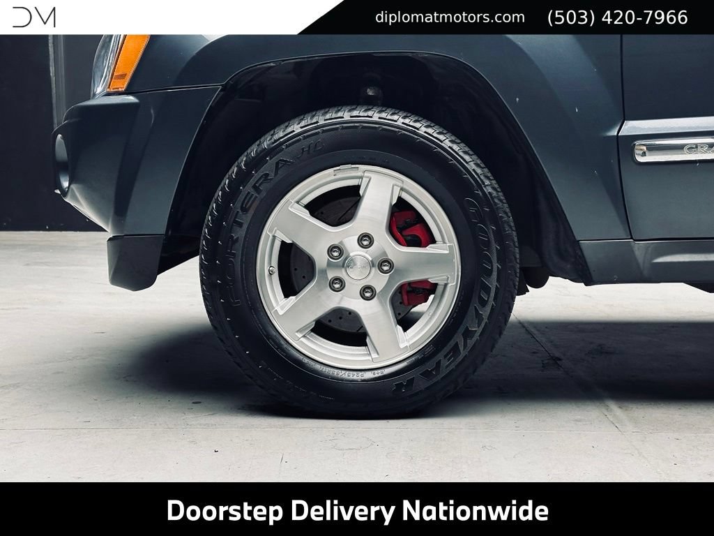 Used 2007 Jeep Grand Cherokee Limited w/ Trailer Tow Group IV AWD/4WD image 42