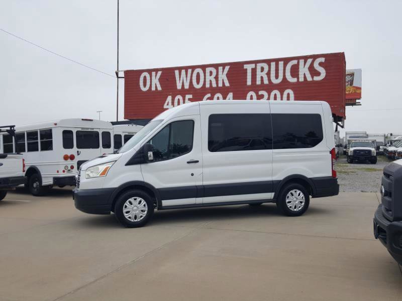 Used 2018 Ford Transit 150 XLT RWD image 2