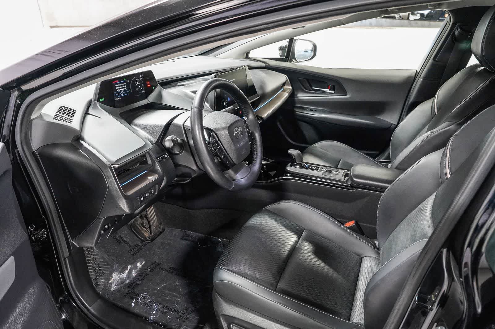 Certified 2023 Toyota Prius XLE FWD image 18