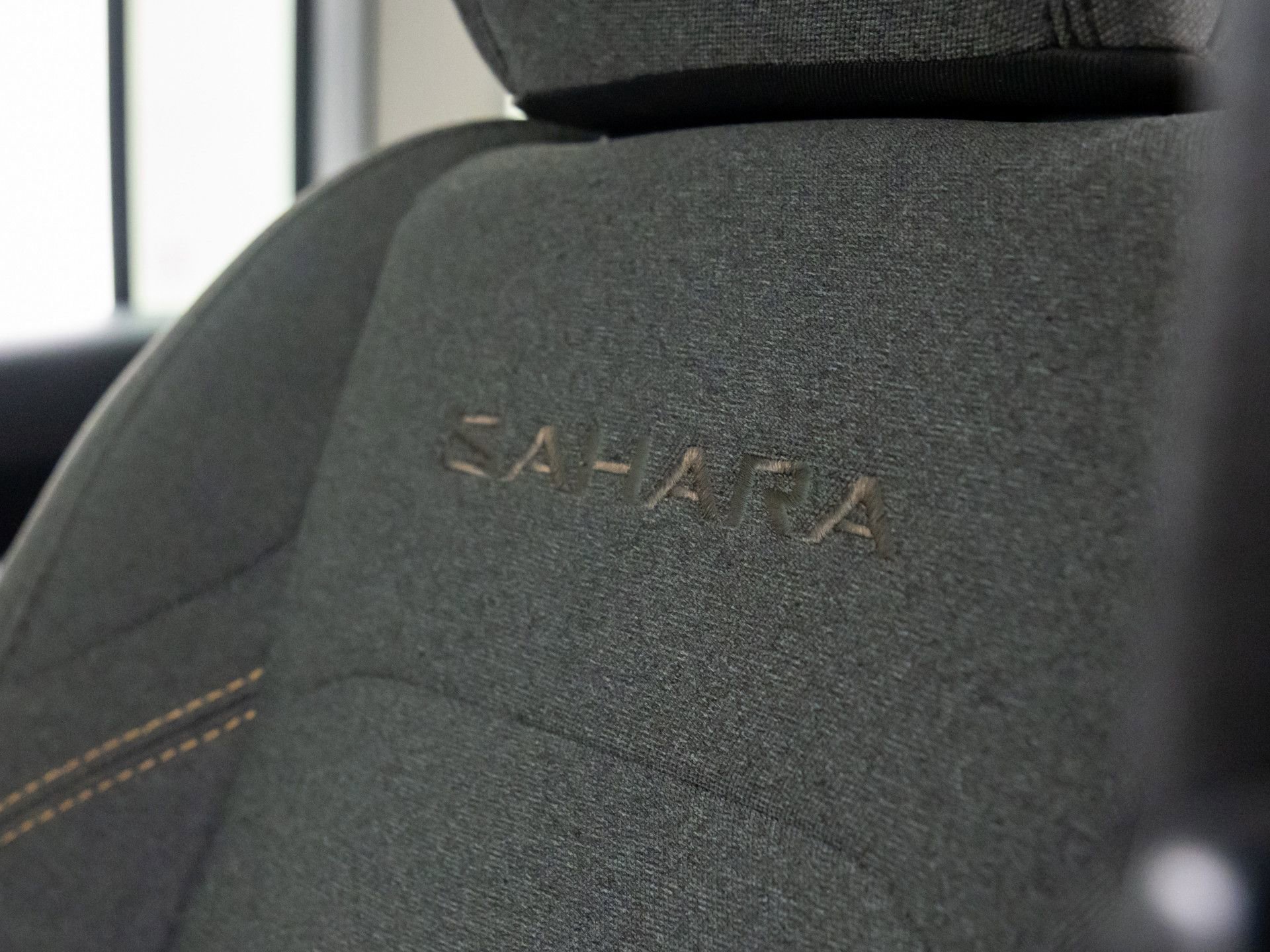 Used 2024 Jeep Wrangler Sahara image 19